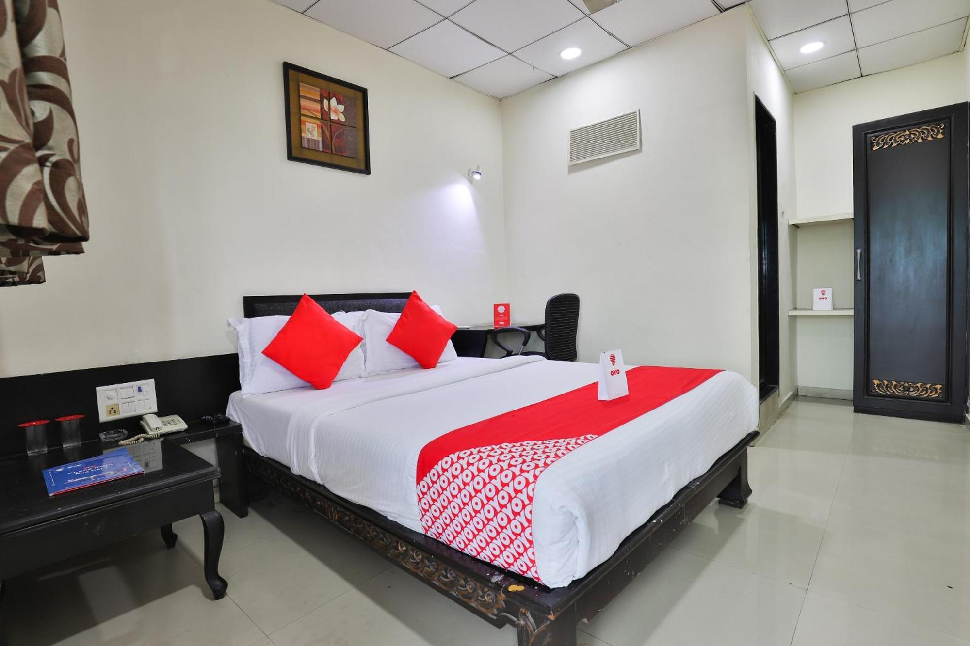 Hotel O Lotus Residency Daman Kültér fotó