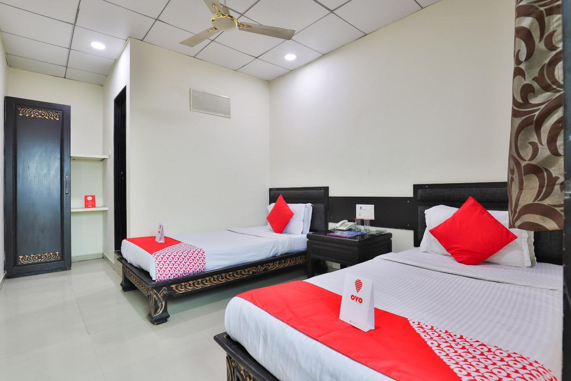 Hotel O Lotus Residency Daman Kültér fotó